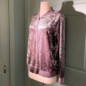 INSPIRED HEARTS stretch crushed velvet zip up jacket in dusty plum color